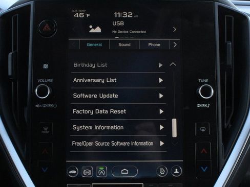 Certified 2024 Subaru Crosstrek 2.0i Premium image 33