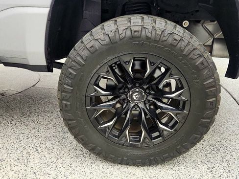 Used 2023 RAM 1500 Big Horn image 9