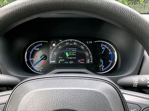 Certified 2025 Toyota RAV4 LE AWD/4WD image 26