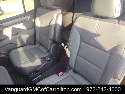 New 2026 GMC Acadia AT4 w/ LPO, Floor Liner Package AWD/4WD image 27
