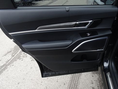 Used 2023 Kia Telluride SX X-Pro AWD/4WD image 16