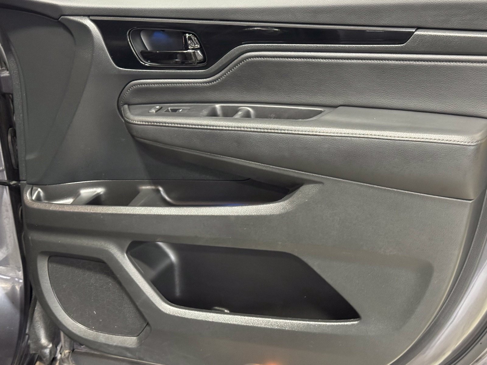 Used 2023 Honda Odyssey Touring image 55