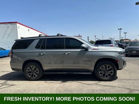 Used 2023 Chevrolet Tahoe Z71 w/ Luxury Package AWD/4WD image 2