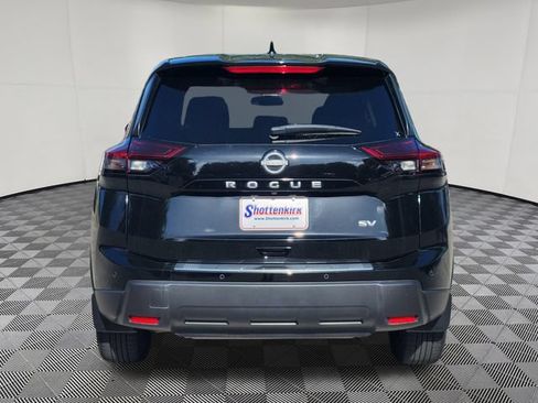 Used 2024 Nissan Rogue SV FWD image 6