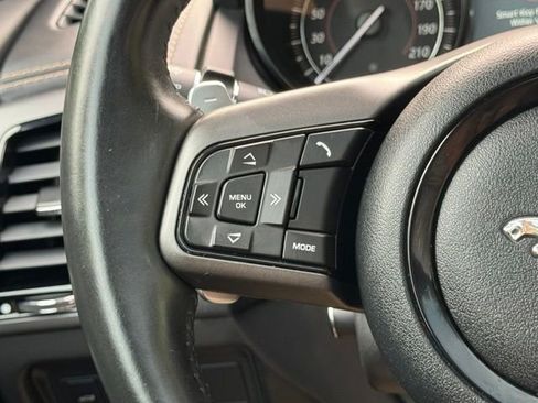 Used 2017 Jaguar F-TYPE R AWD/4WD image 18