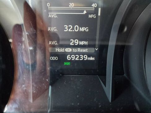 Used 2023 Toyota Camry SE FWD image 28