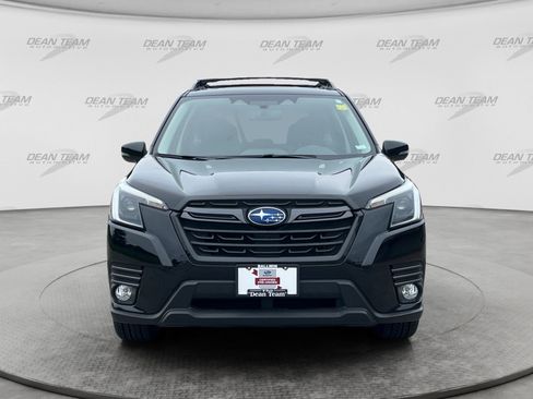 Certified 2023 Subaru Forester Limited AWD/4WD image 2