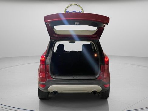 Used 2019 Ford Escape SE AWD/4WD image 9