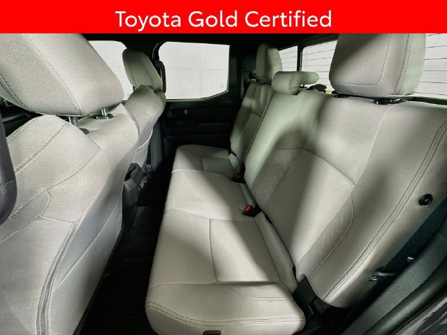 Certified 2024 Toyota Tacoma SR5 AWD/4WD image 25