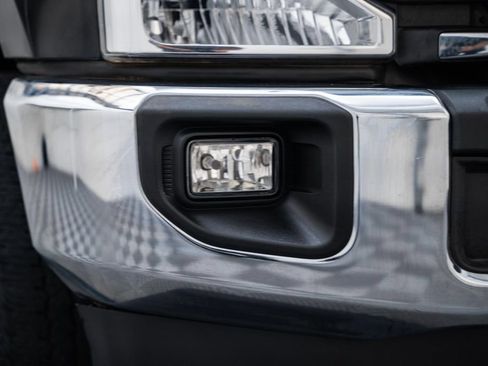 Used 2021 Ford F250 XLT w/ XLT Value Package AWD/4WD image 13