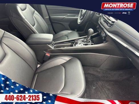 New 2026 Jeep Compass Limited image 30