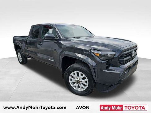 Certified 2024 Toyota Tacoma SR5 image 1