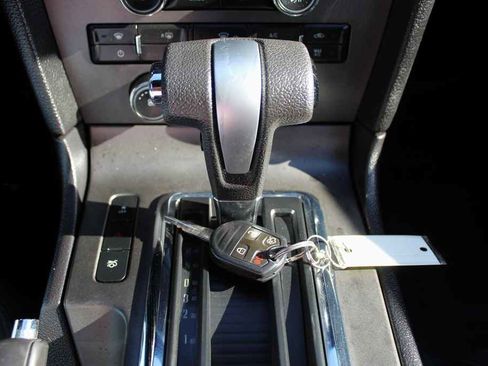 Used 2012 Ford Mustang Coupe image 12