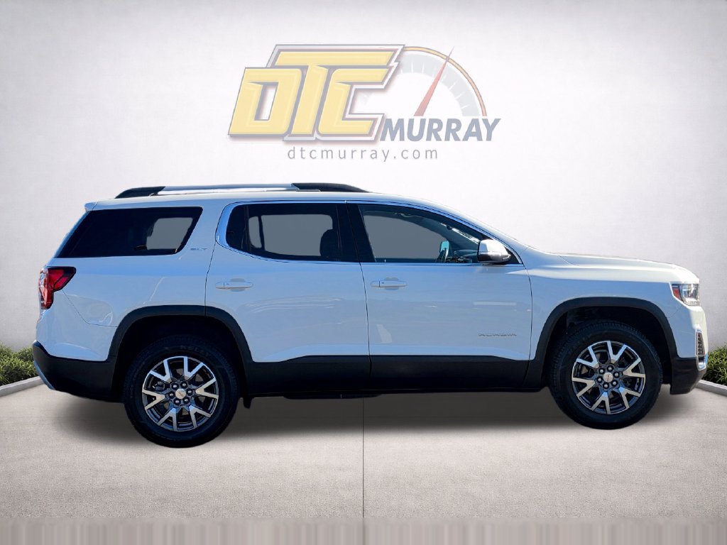 Used 2023 GMC Acadia SLT AWD/4WD image 4