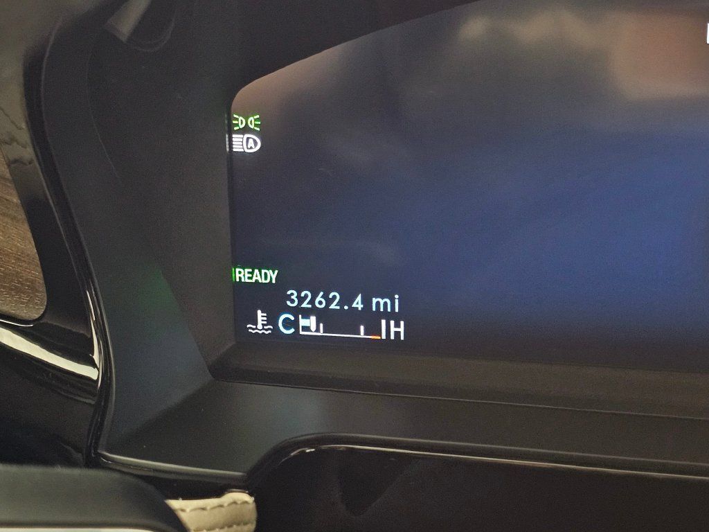 Certified 2025 Lincoln Corsair Grand Touring AWD/4WD image 32