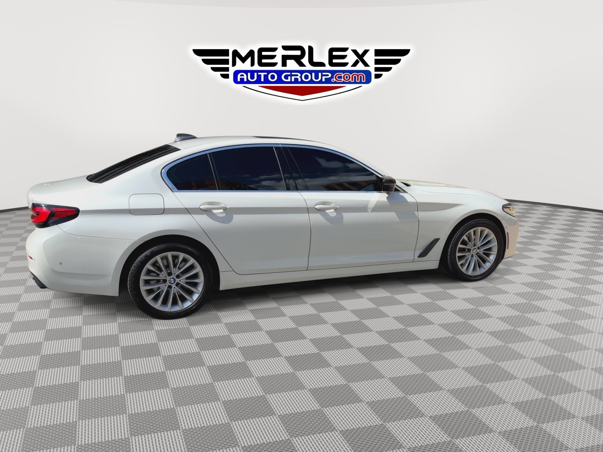 Used 2021 BMW 540i RWD image 9
