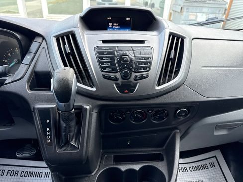 Used 2017 Ford Transit 350 XL RWD image 18