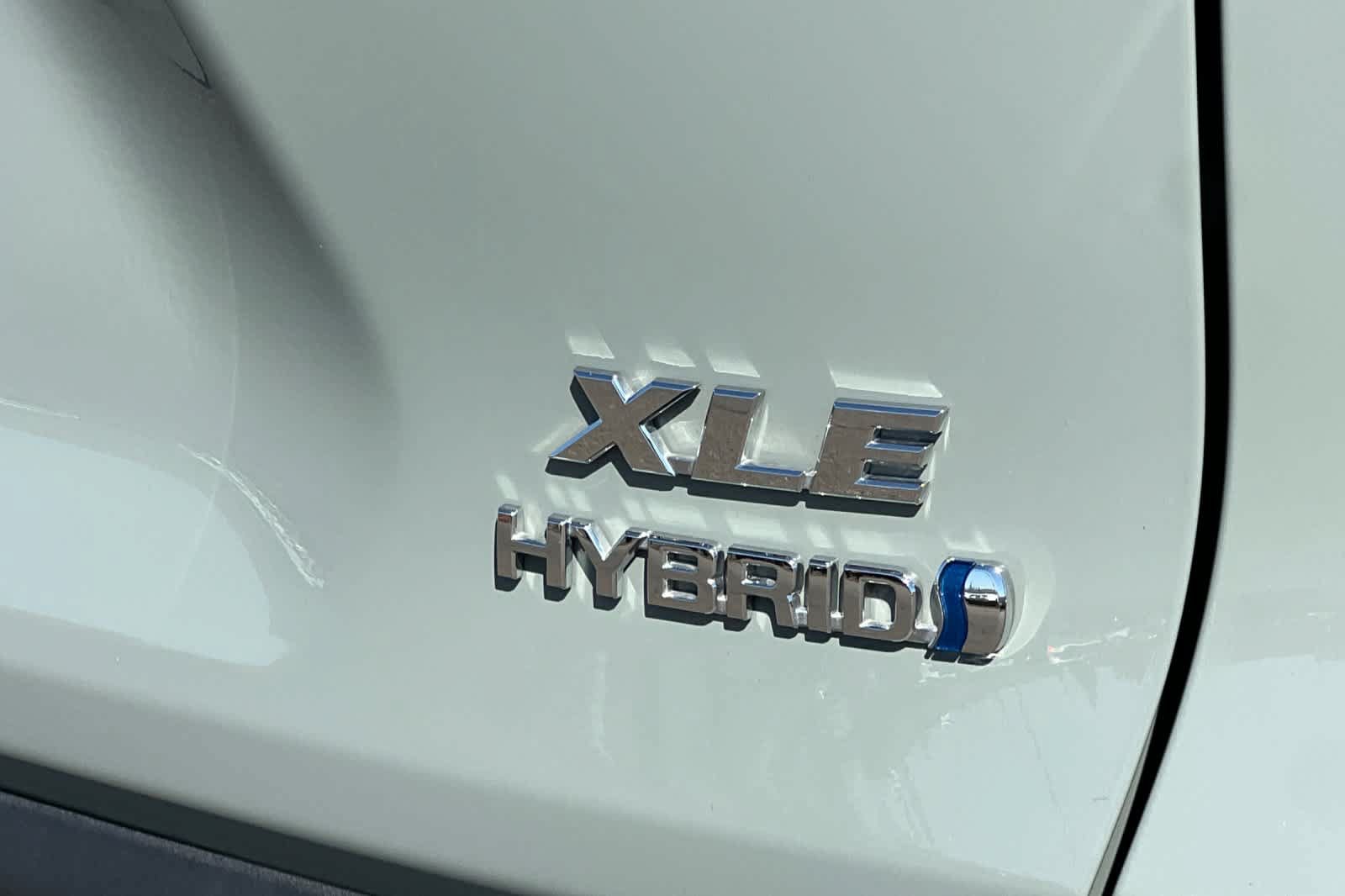 Certified 2022 Toyota RAV4 XLE AWD/4WD image 32
