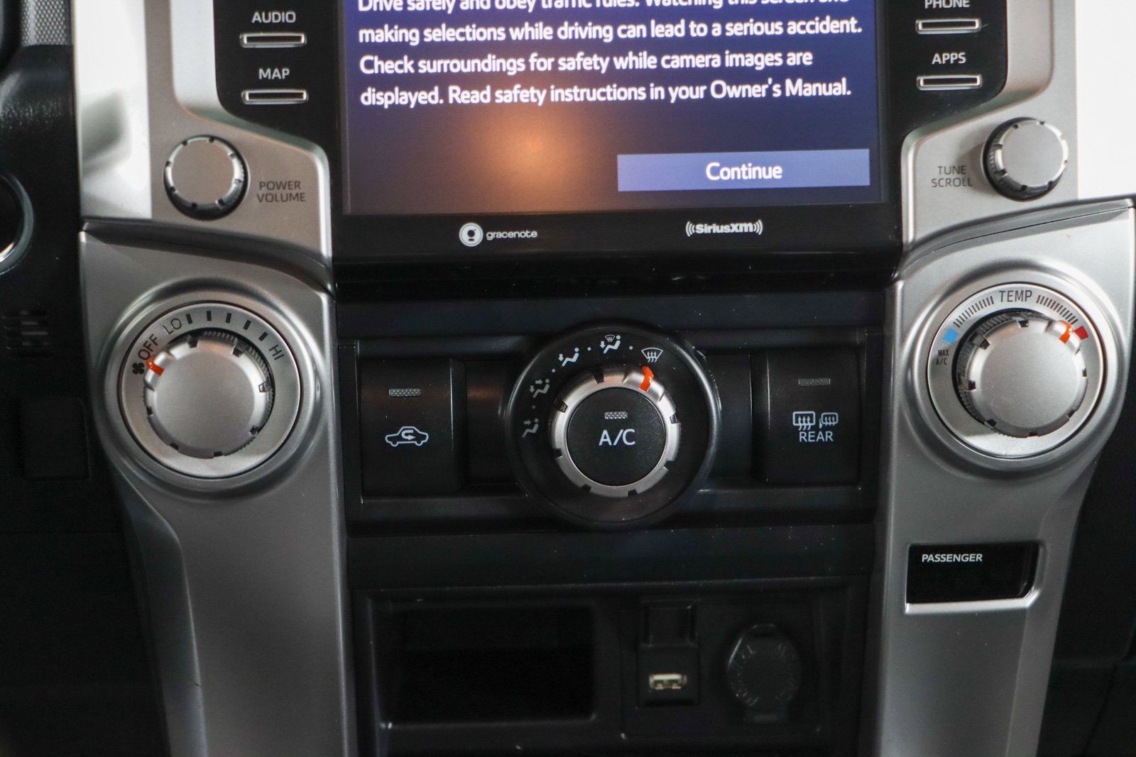 Used 2021 Toyota 4Runner SR5 AWD/4WD image 21