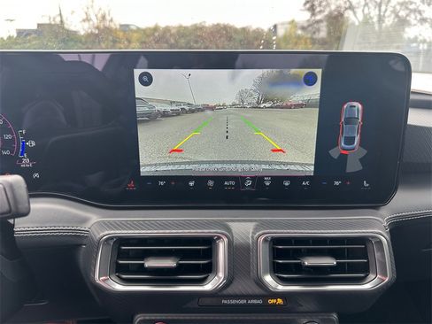 Used 2025 Ford Mustang Premium image 22