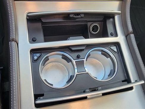 Used 2014 Cadillac Escalade ESV Platinum image 42