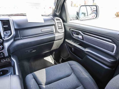 Used 2021 RAM 1500 Big Horn image 5
