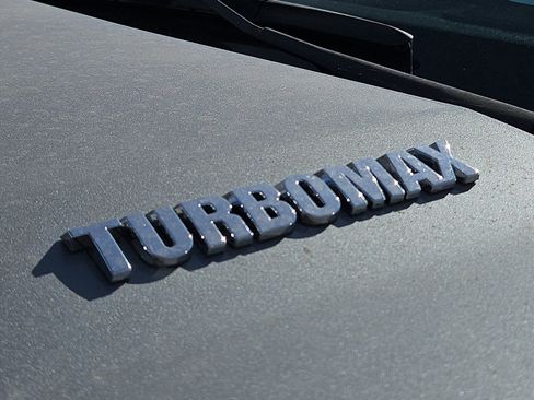 New 2026 Chevrolet Silverado 1500 Custom w/ Turbomax Blackout Package image 6