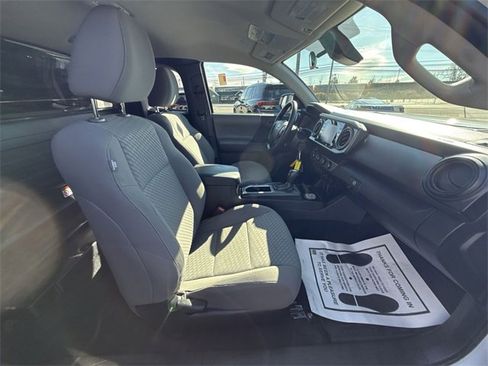 Used 2022 Toyota Tacoma SR image 25
