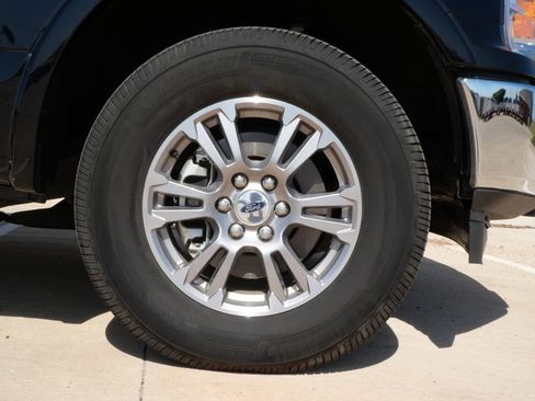 Certified 2019 Ford F150 Lariat AWD/4WD image 8