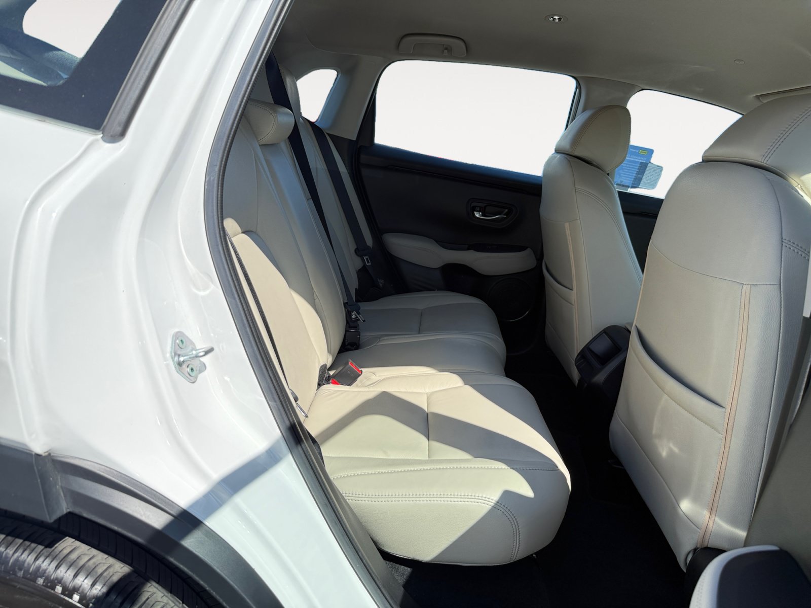 Certified 2024 Honda HR-V LX image 18