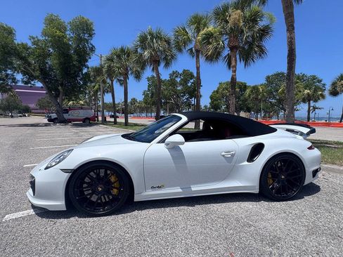 Used 2015 Porsche 911 Turbo S Cabriolet AWD/4WD image 16