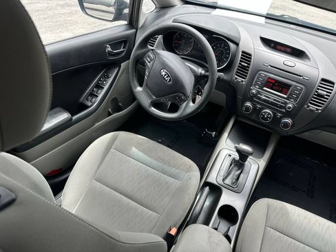 Used 2015 Kia Forte LX FWD image 24
