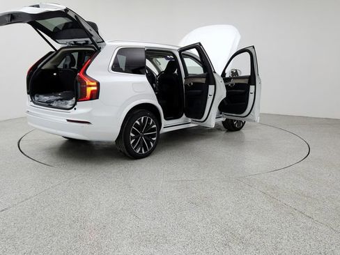 New 2026 Volvo XC90 B5 Plus w/ Protection Package image 11