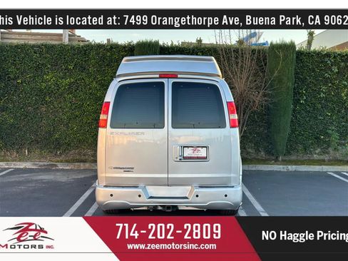 Used 2016 Chevrolet Express 2500 image 8
