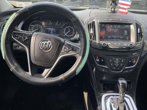 Used 2014 Buick Regal Premium image 11