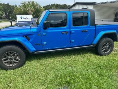 Used 2024 Jeep Gladiator Sport