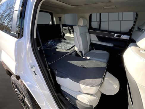 New 2026 Hyundai Santa Fe Calligraphy image 10