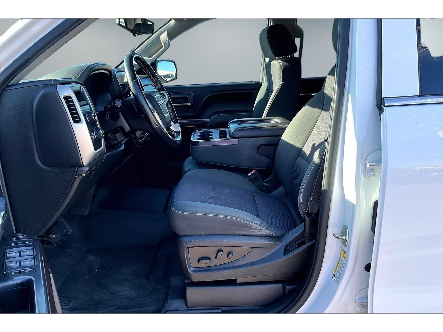 Used 2015 GMC Sierra 1500 SLE AWD/4WD image 22