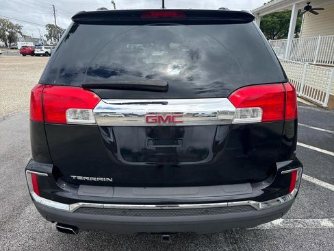 Used 2017 GMC Terrain SLT w/ Driver Alert Package I FWD image 4