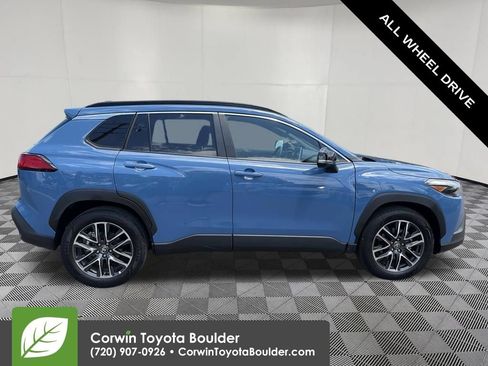 Used 2026 Toyota Corolla Cross XLE w/ Convenience Package AWD/4WD image 10