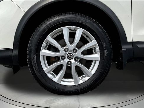 Used 2022 Nissan Rogue Sport SV w/ Technology Package AWD/4WD image 36