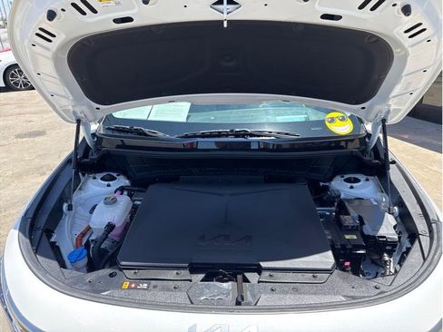 Used 2023 Kia Niro Wave FWD image 22