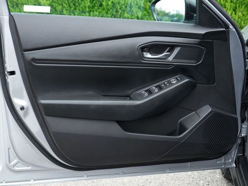 Used 2025 Honda Accord SE image 14