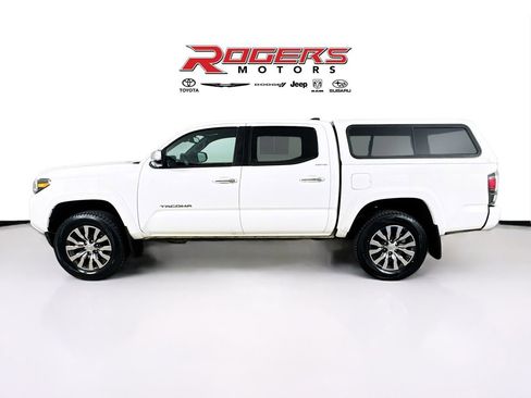 Used 2020 Toyota Tacoma Limited AWD/4WD image 9