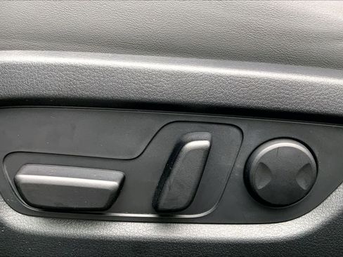 Certified 2023 MAZDA CX-30 AWD 2.5 S w/ Preferred Package image 36