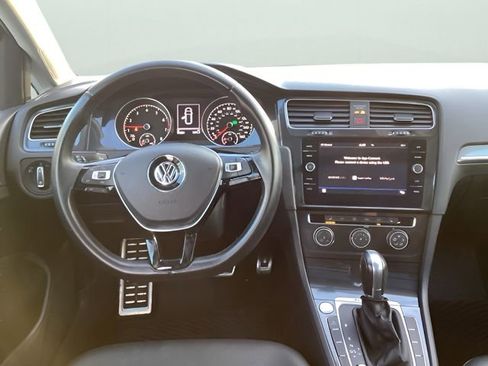 Used 2019 Volkswagen Golf Alltrack SE image 26