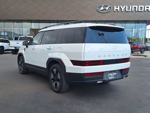 Used 2025 Hyundai Santa Fe SEL FWD image 5