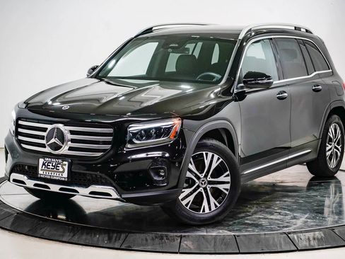 Certified 2025 Mercedes-Benz GLB 250 image 1