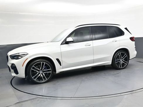 Used 2021 BMW X5 xDrive40i w/ M Sport Package AWD/4WD image 9