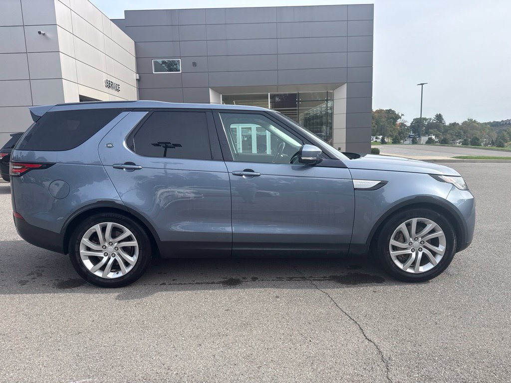 Used 2018 Land Rover Discovery HSE AWD/4WD image 5
